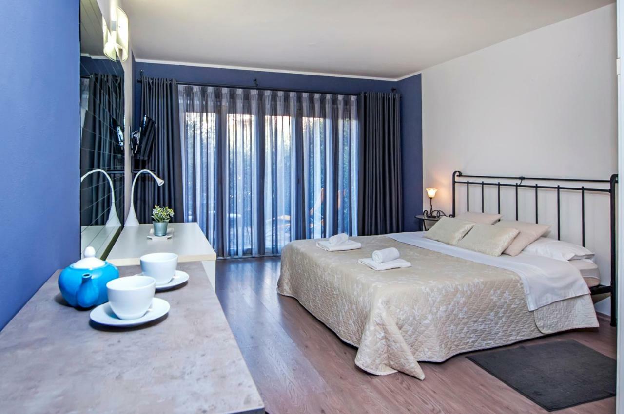 Guesthouse Bellavista Rovinj Exterior photo